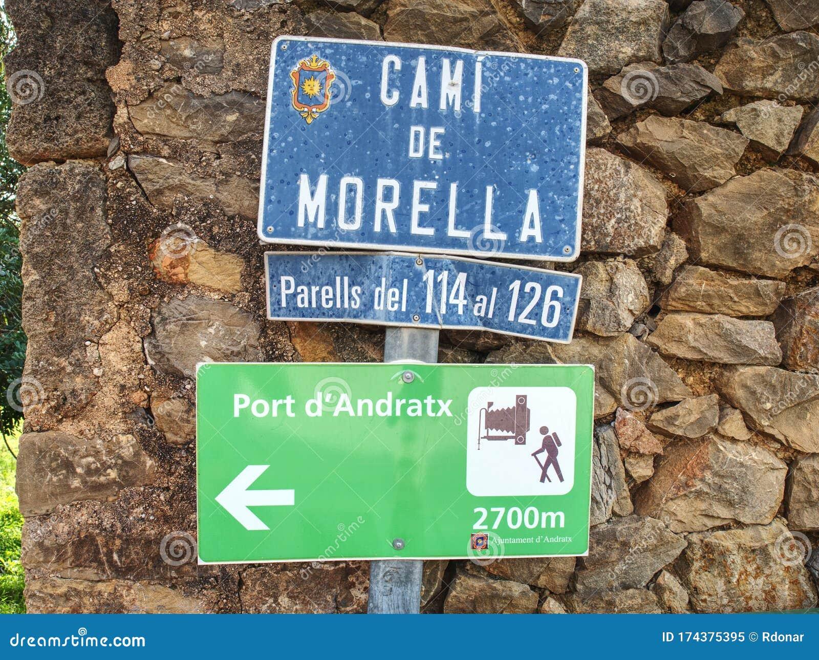 Carteles Para Excursionistas Y Fotógrafos En Mallorca a Lo Largo ...